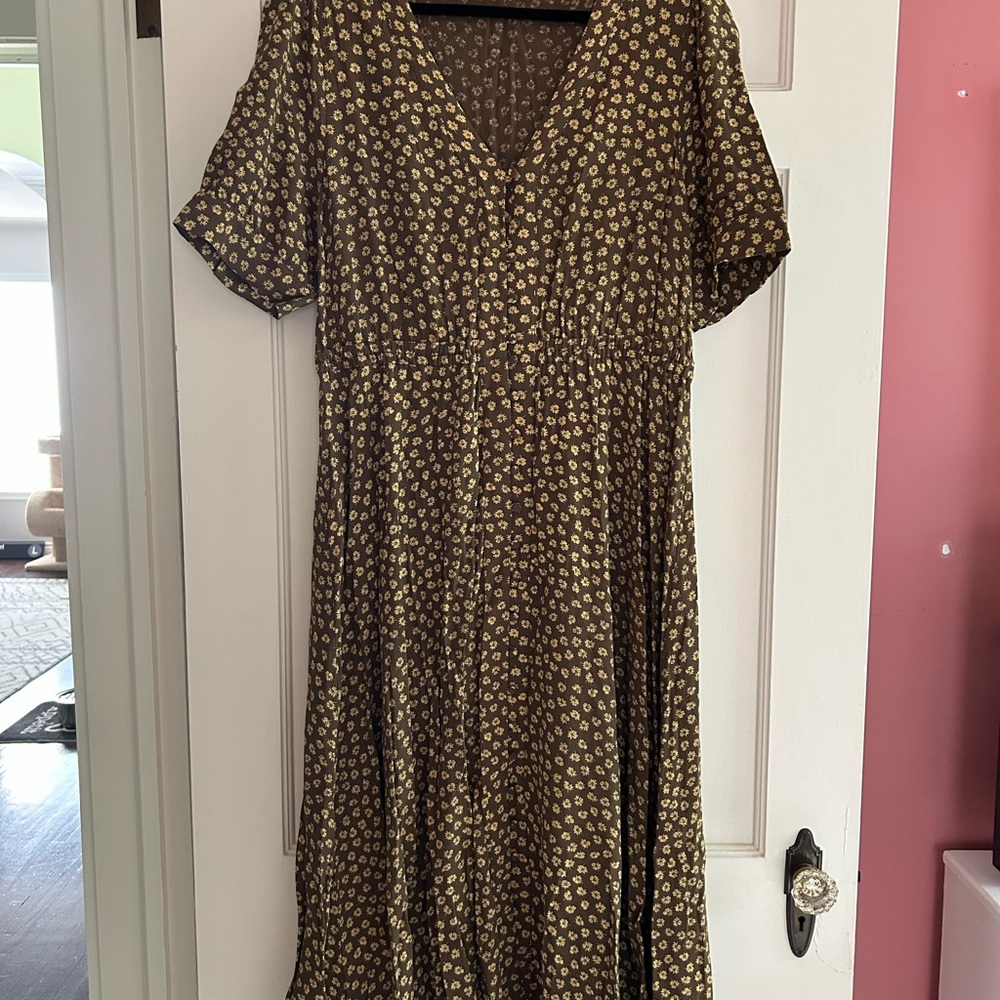 Madewell Olive Floral Midi Dress